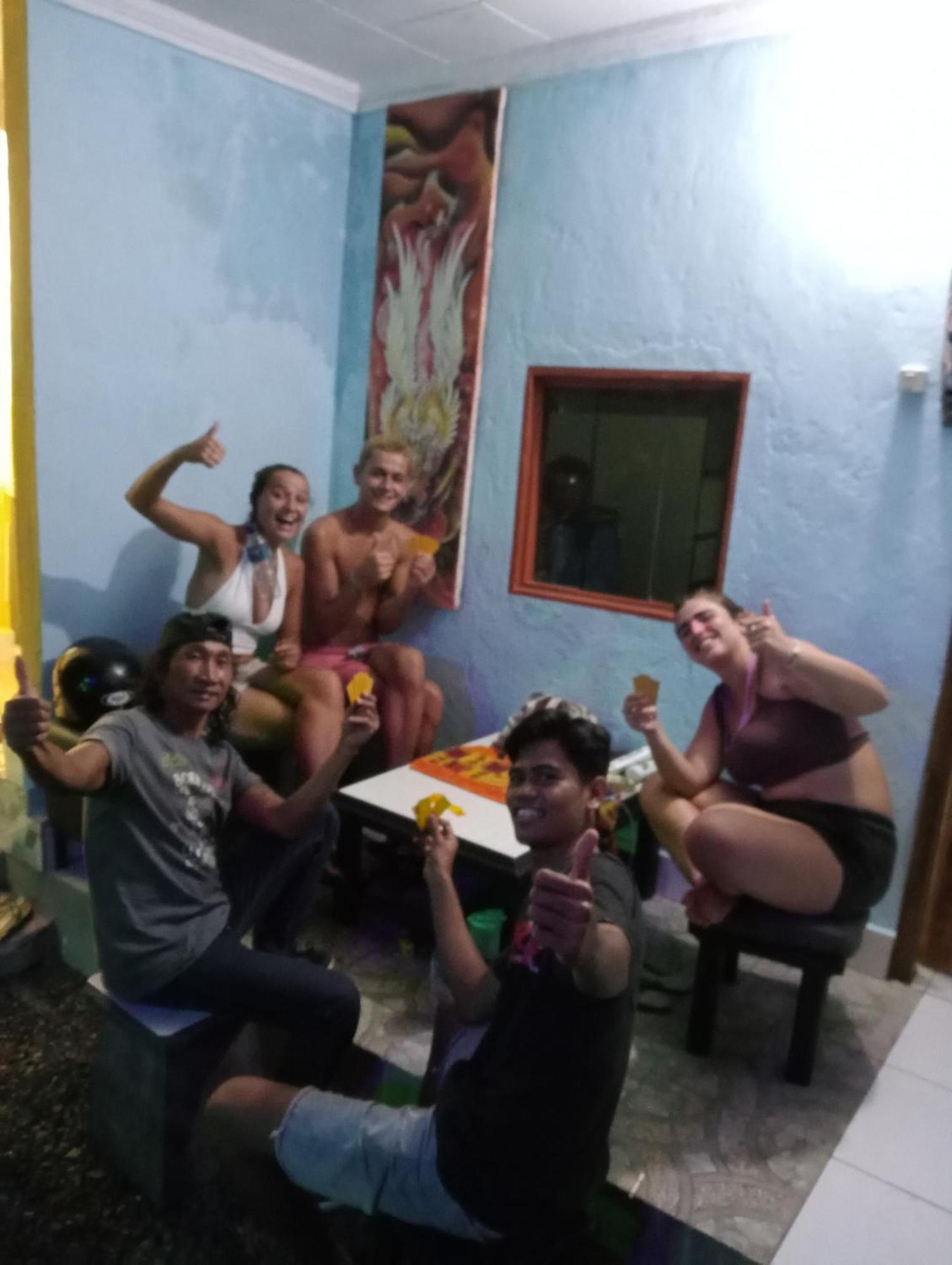 Atb Hostel Lovina Екстериор снимка